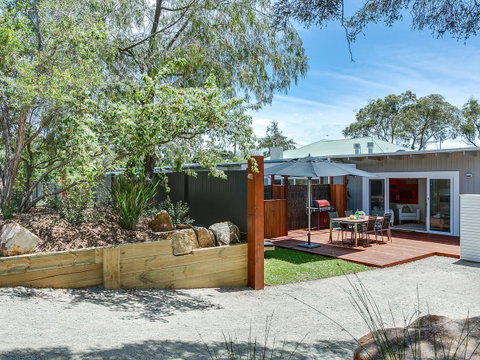Capella Villa No. 4 - Stunning Luxury Decor Inside And Out - Accommodation Perth 7