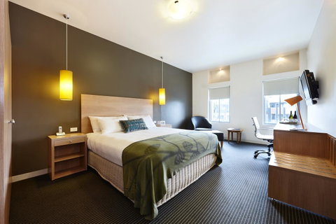 Saint Kilda Beach Hotel - Formerly Rydges St Kilda - Accommodation Perth 11