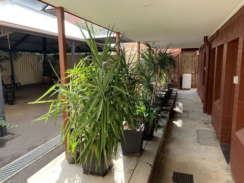 CROWN CENTRAL BUSINESS DISTRICT MOTEL - NO UNDER 18s - Accommodation Perth 6