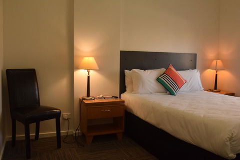 CROWN CENTRAL BUSINESS DISTRICT MOTEL - NO UNDER 18s - Accommodation Perth 33