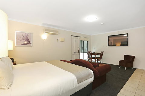 Quality Inn & Suites The Menzies - Accommodation Perth 38