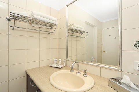Quality Inn & Suites The Menzies - Accommodation Perth 32