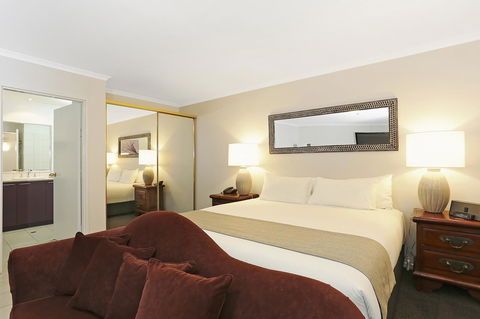 Quality Inn & Suites The Menzies - Accommodation Perth 36