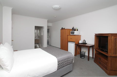 Quality Inn & Suites The Menzies - Accommodation Perth 7