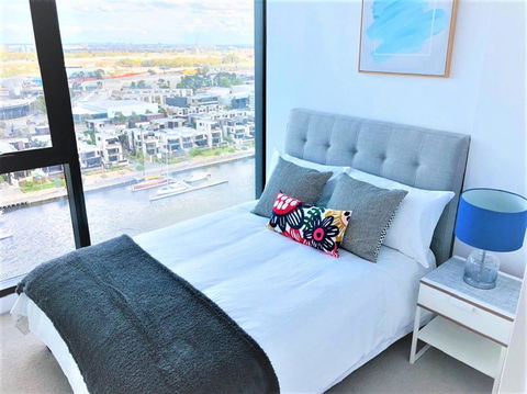 Melbourne Private Apartments - Collins Wharf Waterfront, Docklands - Accommodation Perth 16