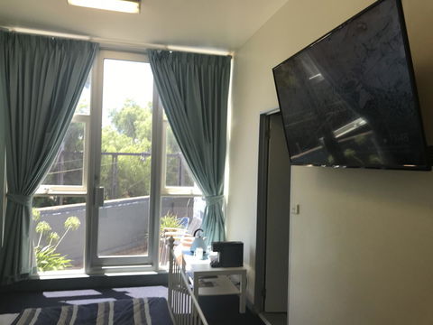 SmartStay Melbourne - Accommodation Perth 14