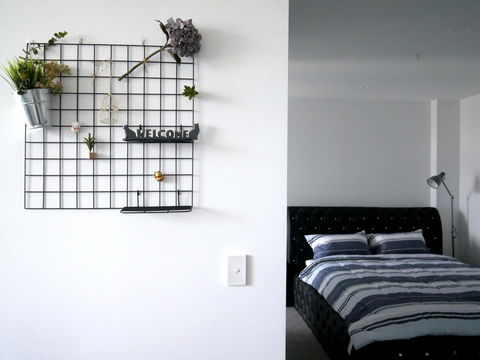 UrbanSuite The Wild Rosa Inn - Accommodation Perth 1