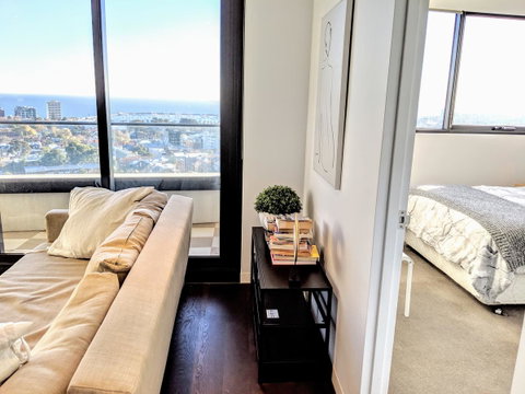 Breathtaking View Apartment With Gym & Sauna - Accommodation Perth 10
