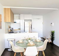 Breathtaking View Apartment with Gym  Sauna - Accommodation Perth
