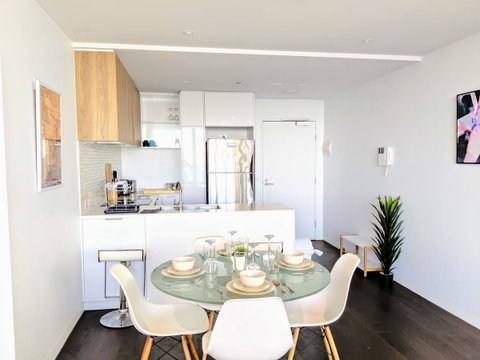 Breathtaking View Apartment With Gym & Sauna - Accommodation Perth 0