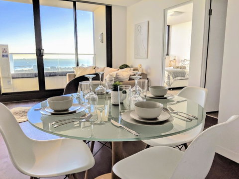 Breathtaking View Apartment With Gym & Sauna - Accommodation Perth 23