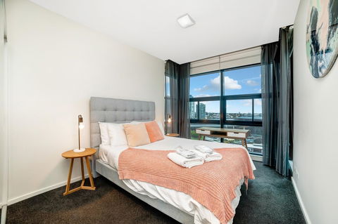 Signature Waterfront Apartments - Accommodation Perth 17