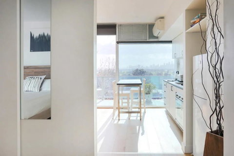 BestView St Kilda Spectacular Sunset Hideaway - Boutique Self-contained Luxury Apartment - Accommodation Perth 15