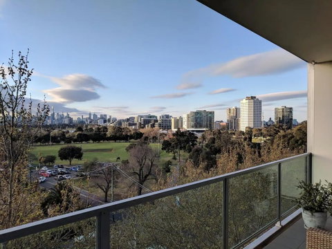 BestView St Kilda Spectacular Sunset Hideaway - Boutique Self-contained Luxury Apartment - Accommodation Perth 2