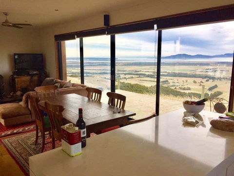 One Tree Hill Wilson Prom And Ocean Views - Accommodation Perth 3