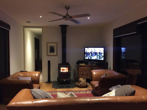 One Tree Hill Wilson Prom And Ocean Views - Accommodation Perth 13