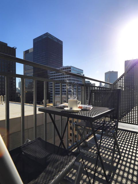 Oaks Melbourne On Collins Suites - Accommodation Perth 17