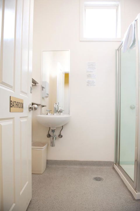 Hotel Claremont Guest House - Perth Resorts 3