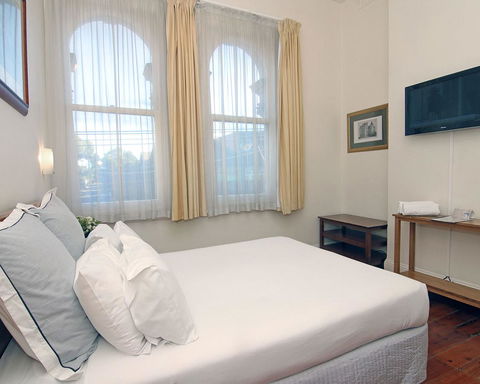 Hotel Claremont Guest House - Perth Resorts 8