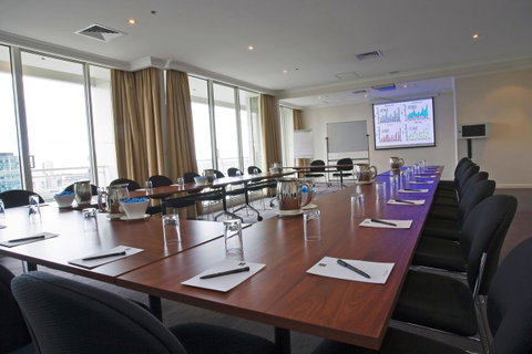 Clarion Suites Gateway - Accommodation Perth 26