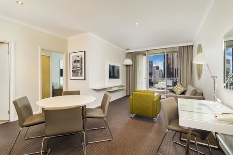 Clarion Suites Gateway - Accommodation Perth 9
