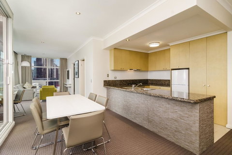 Clarion Suites Gateway - Accommodation Perth 7
