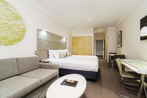 Clarion Suites Gateway - Accommodation Perth 13