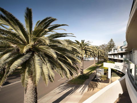 The Waves Apartments - Accommodation Perth 17