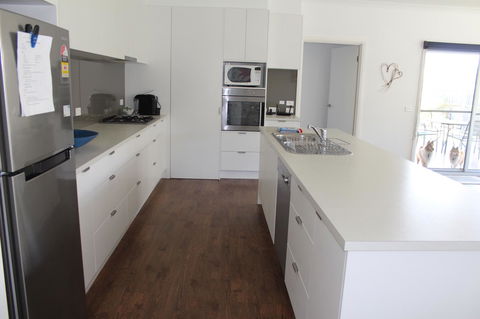 Tamara Temptation - Accommodation Perth 6