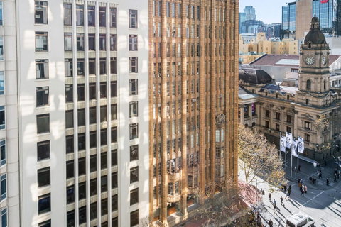 BreakFree On Collins - Accommodation Perth 8