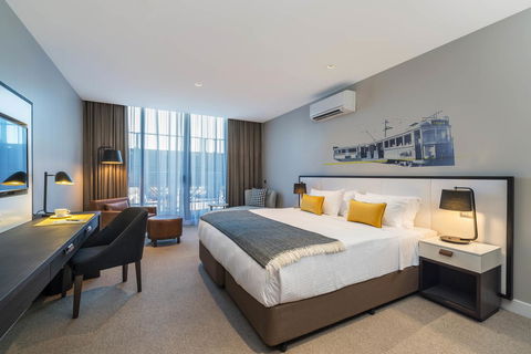 Peppers Docklands - Perth Resorts 0
