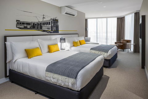 Peppers Docklands - Perth Resorts 7