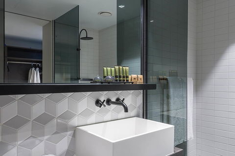 Peppers Docklands - Perth Resorts 22