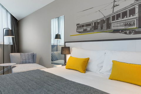 Peppers Docklands - Perth Resorts 17