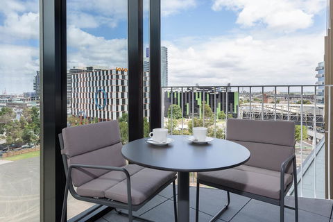 Peppers Docklands - Perth Resorts 4