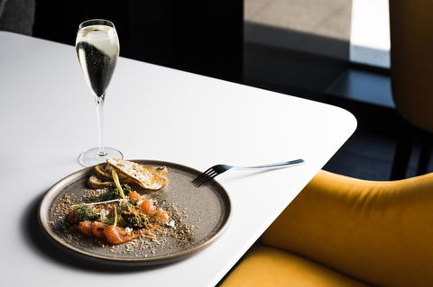 Peppers Docklands - Perth Resorts 10