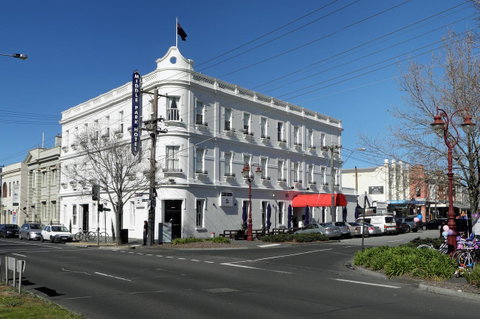 Middle Park Hotel - Perth Resorts 7