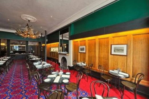 Middle Park Hotel - Perth Resorts 19