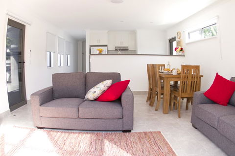 16 King Street - Accommodation Perth 6