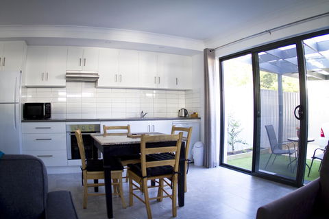 16 King Street - Accommodation Perth 13