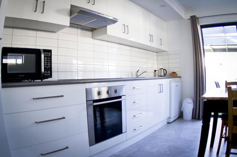 16 King Street - Accommodation Perth 14