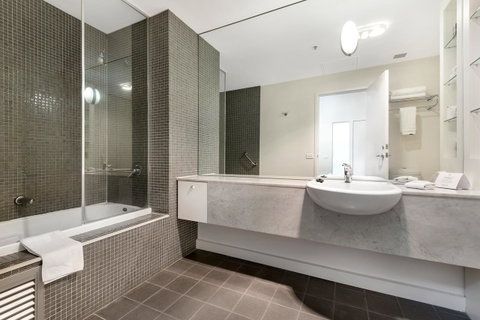 Melbourne CBD Central Apartment Hotel Official - Accommodation Perth 7