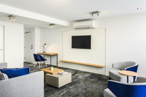 Brady Apartment Hotel Flinders Street - Accommodation Perth 6