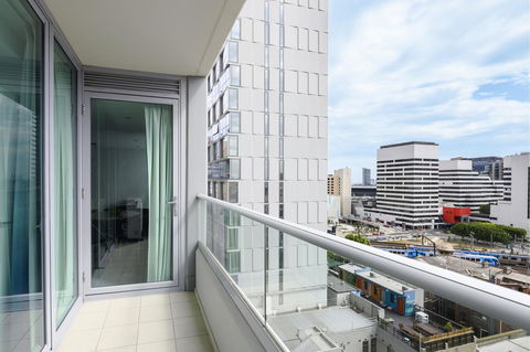 Brady Apartment Hotel Flinders Street - Accommodation Perth 5