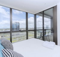 Brilliant Victoria Harbour Waterfront - Accommodation Perth