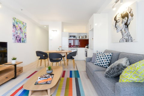 Canvas Suites On Russell Place - Accommodation Perth 11