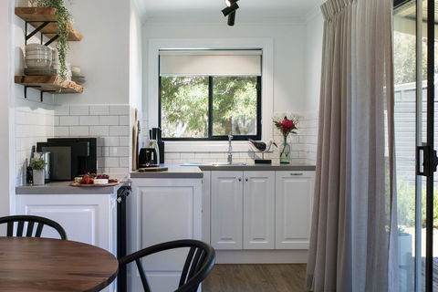 Bodhi Daylesford - Perth Resorts 11
