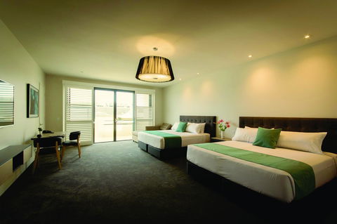 Rye Hotel By Nightcap Plus - Perth Resorts 1