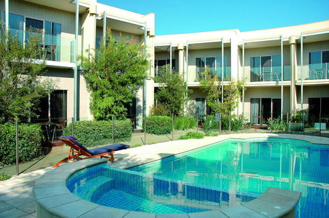 Rye Hotel By Nightcap Plus - Perth Resorts 12