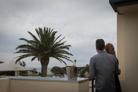 Rye Hotel By Nightcap Plus - Perth Resorts 3